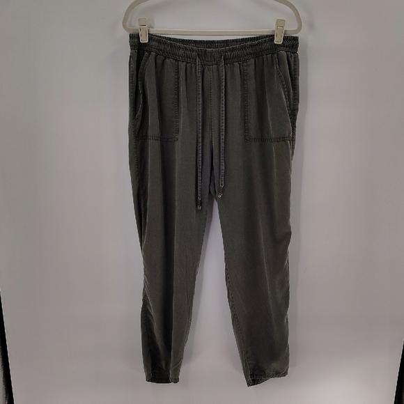 Time & Tru Cargo Style Pants Size Large Olive Army Green Elastic Stretch Waist - Picture 1 of 5